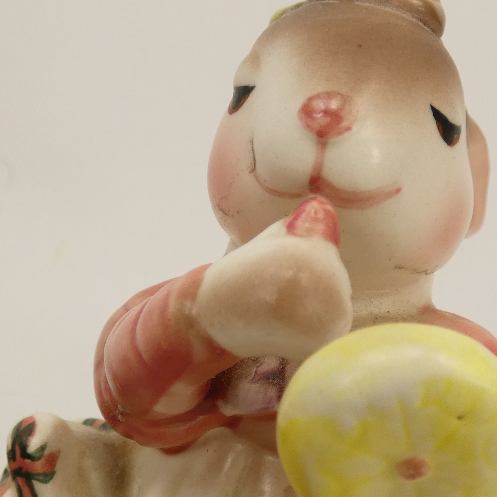 Vintage Avon Precious Moments Rabbit Figurine “Ready For An Avon Day” AEK3L