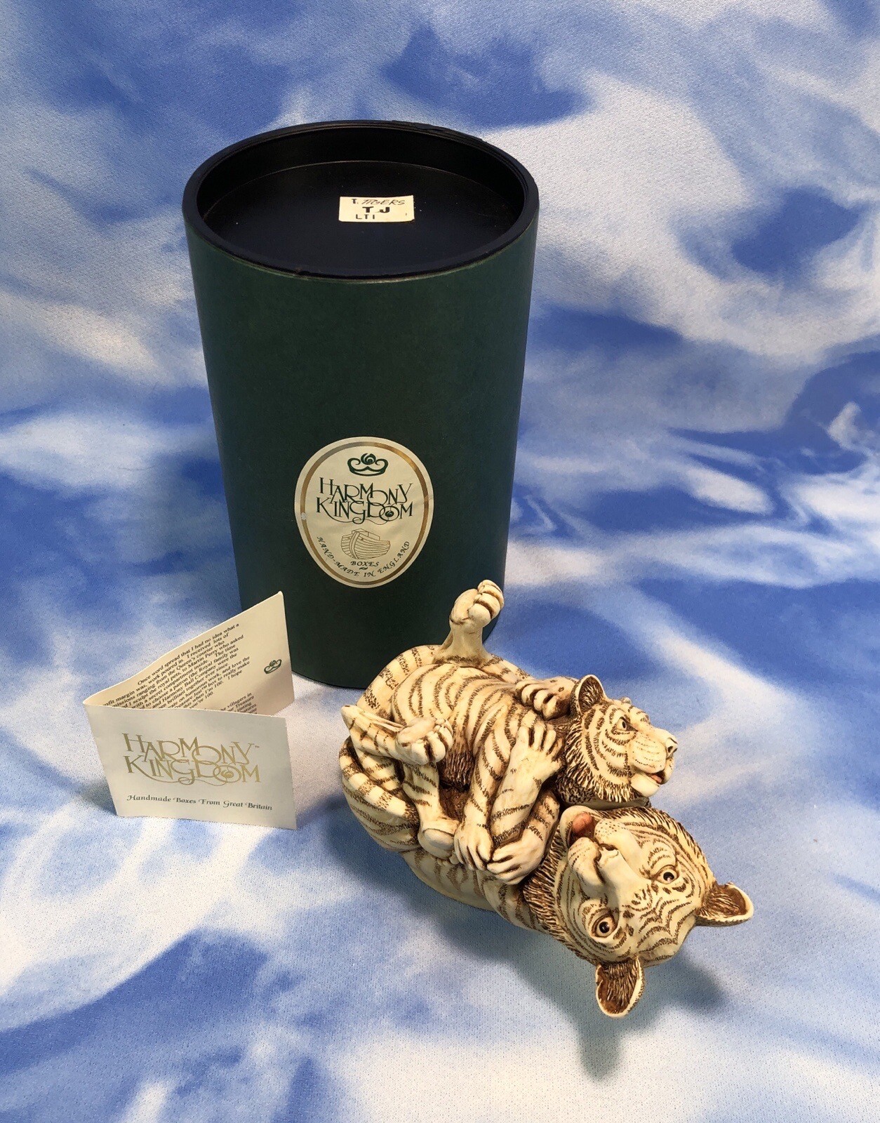 Early Harmony Kingdom “Pride & Joy” Mother & Baby Tigers Box Figurine TJLTI NIB