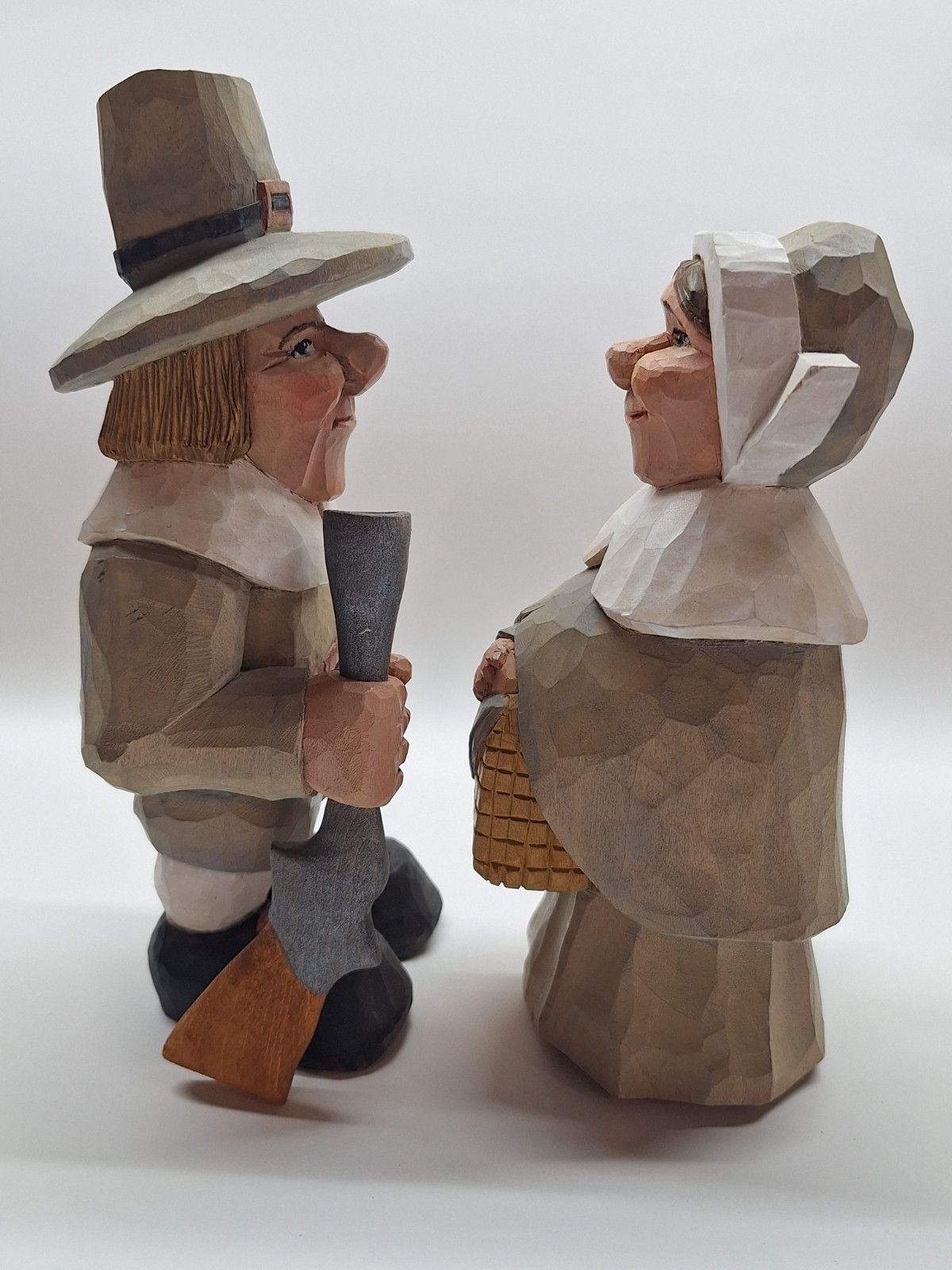 Hand Carved Pilgrim Couple “Miles & Priscilla” by Jerry Hawkins 1994 Folk Art