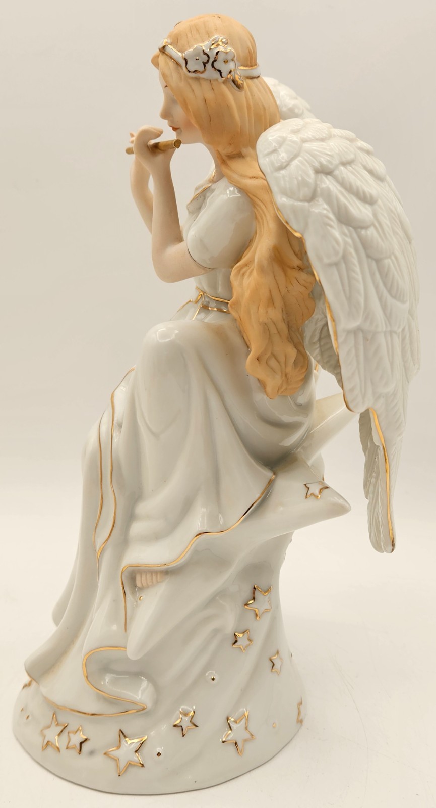 Angel Playing Flute Porcelain Wind Up Music Box Figurine Stars Gold Trim 9″