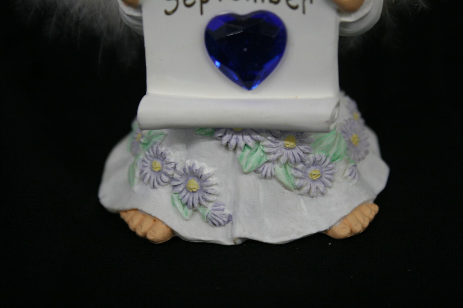 Angelic Wishes ANGEL of the Month Figi Figurine SEPTEMBER Blue Sapphire HEART !