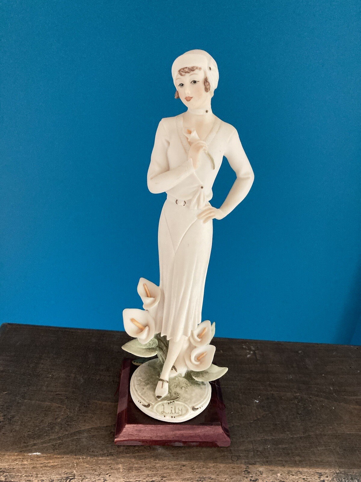 Giuseppe Armani Figurine Porcelain Lily Lady Sculpture Art 0354F