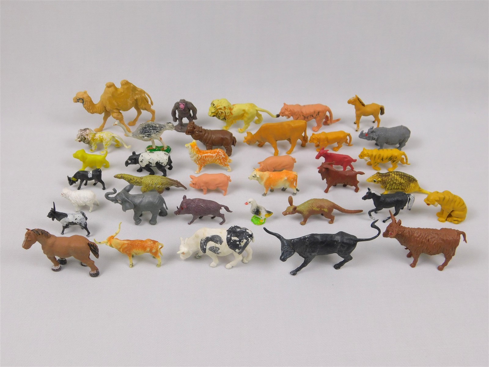 36 Pcs Vintage 1970s Mixed Lot Plastic Circus Safari & Farm Animals