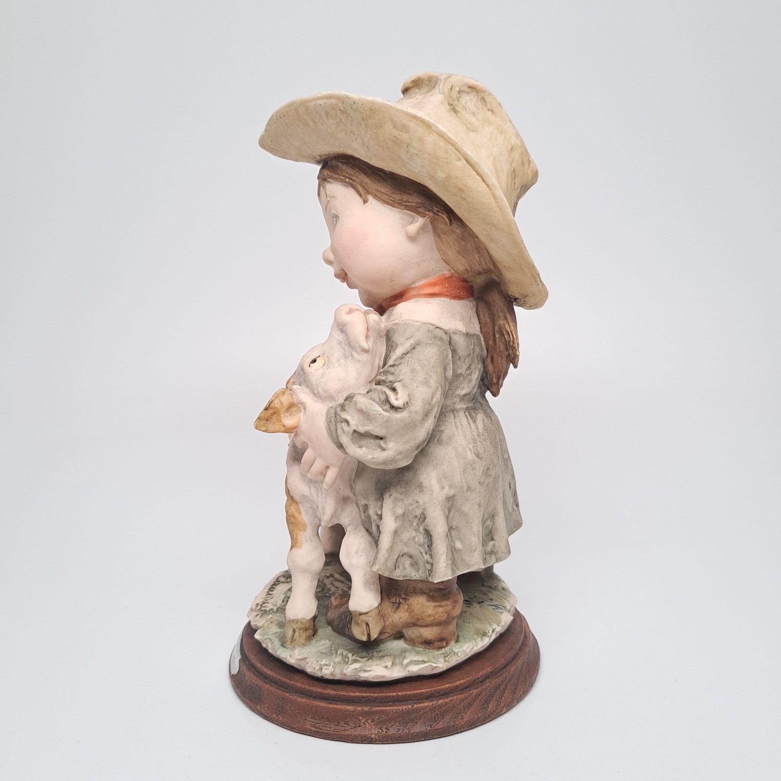 Giuseppe Armani Capodimonte Gulliver’s World Cowgirl With Calf Figurine Italy