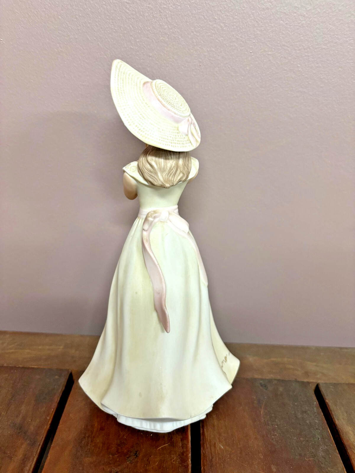 Vintage Home Interiors Masterpiece Figure Melanie 1996