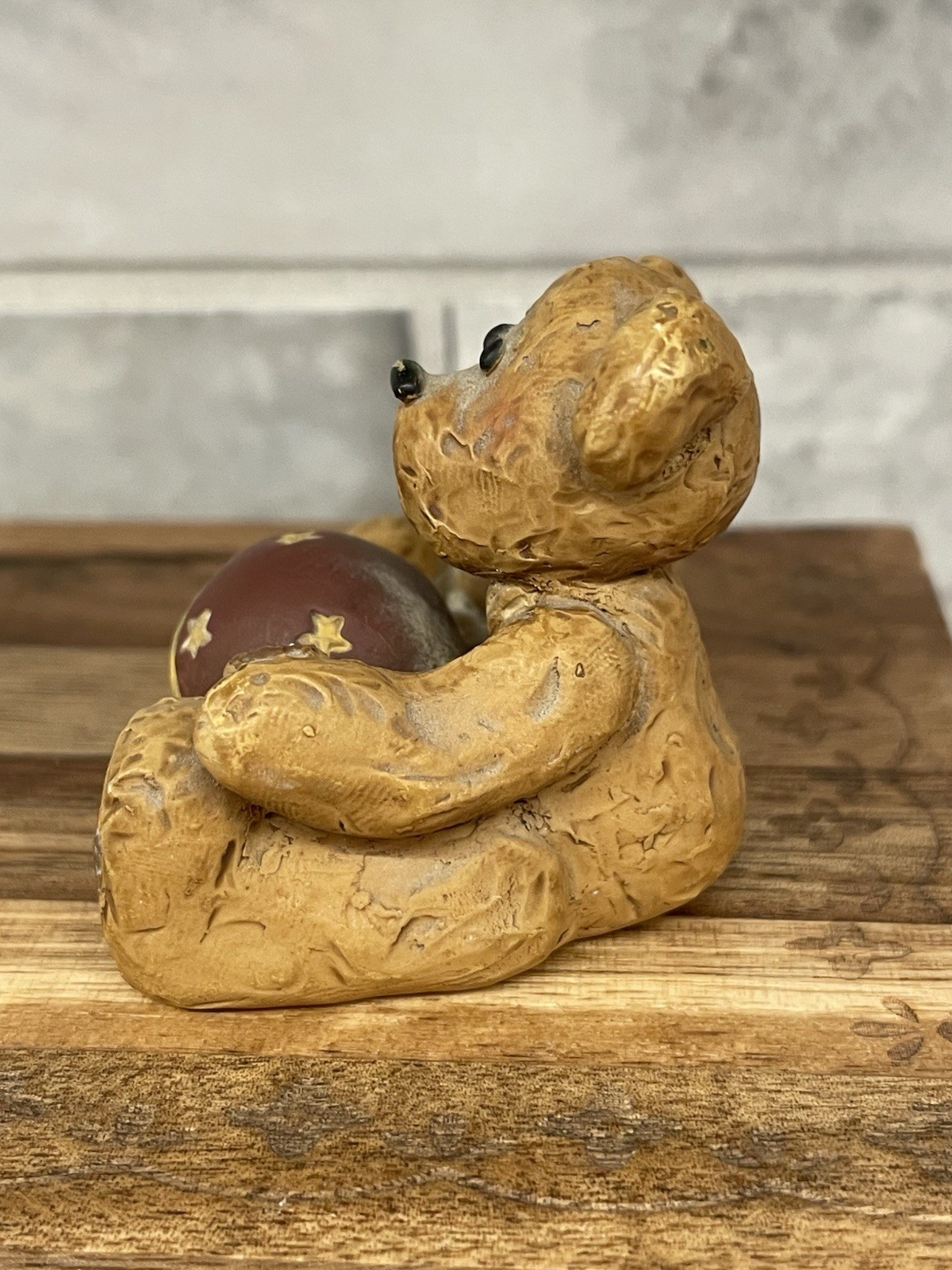 Vintage Blossom Bucket Suzi Skoglund Bear With Ball Figure Figurine Shelf Sitter
