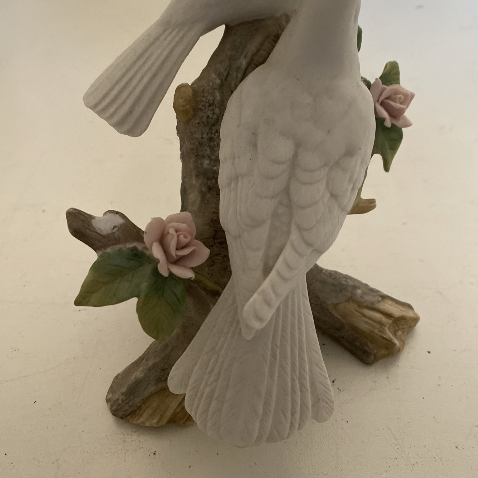 HOMCO Masterpiece Porcelain “Love’s Song” 1993 White Doves Figurine