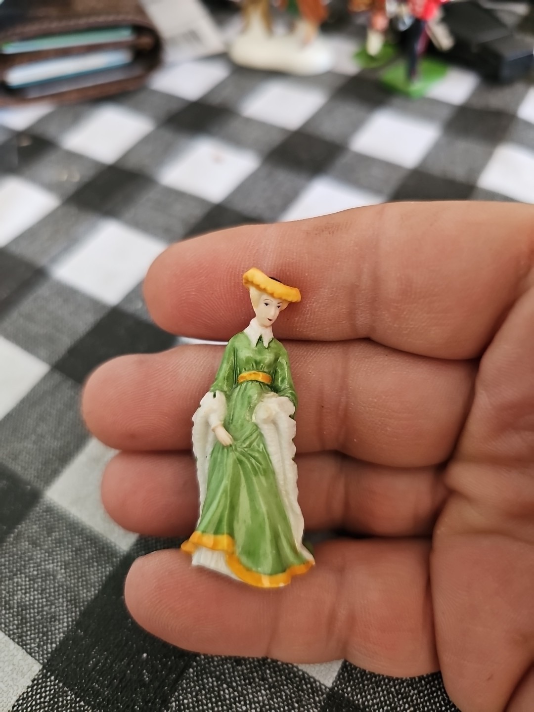Vintage Franklin Mint Ladies of Fashion figurine porcelain Eleanor C. 1415