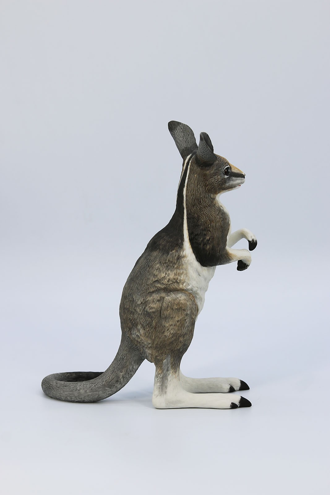 Vtg Lenox 1993 Smithsonian Endangered Baby Brindled Nail-Tailed Wallaby Retired