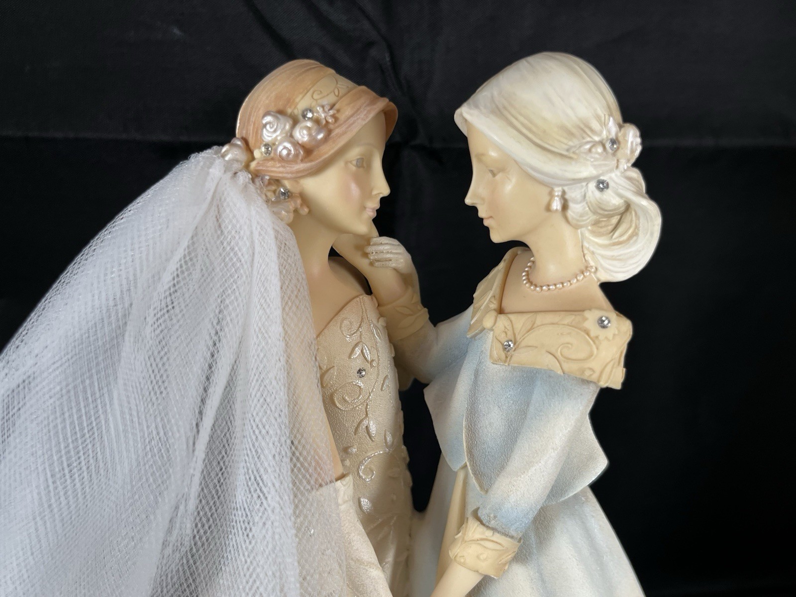 Foundations 2012 Mother Bride Figurine Karen Hahn Enesco #4032045