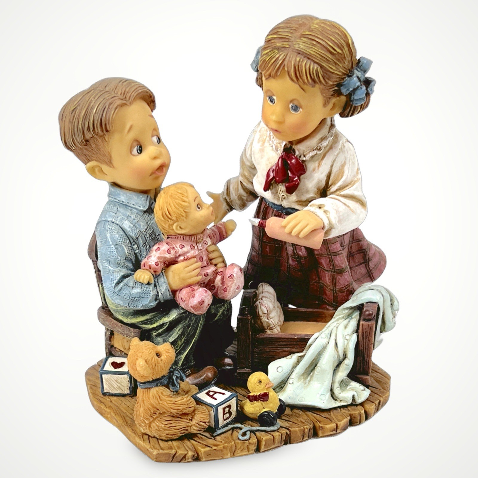 Vintage 1998 Vanmark Sweet Cakes “Playing House” Figurine SW88444 (1/0019)