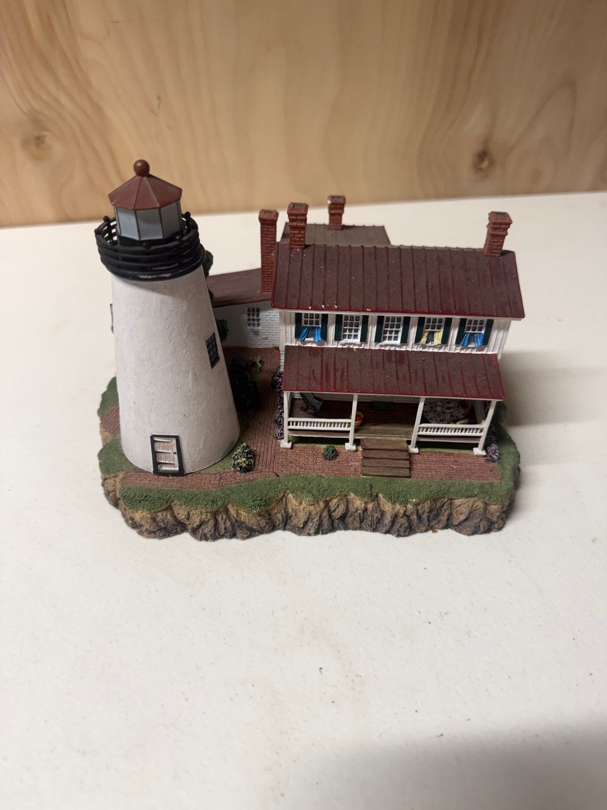 Harbour Lights 2001 Turkey Point Lighthouse Maryland # 279 Limited Editions