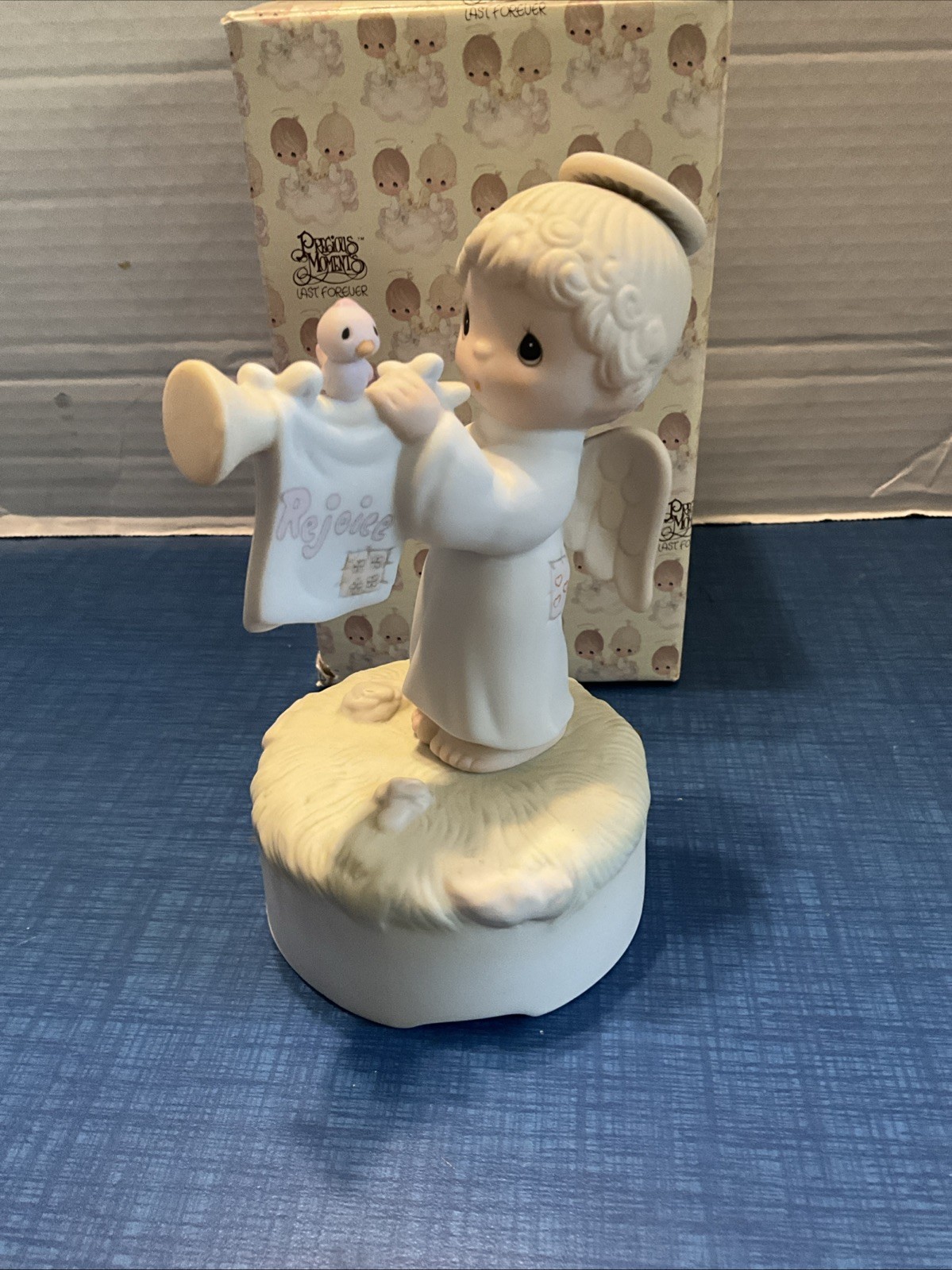 Precious Moments 1981 “Rejoice O Earth” music box playing “Joy to the World”