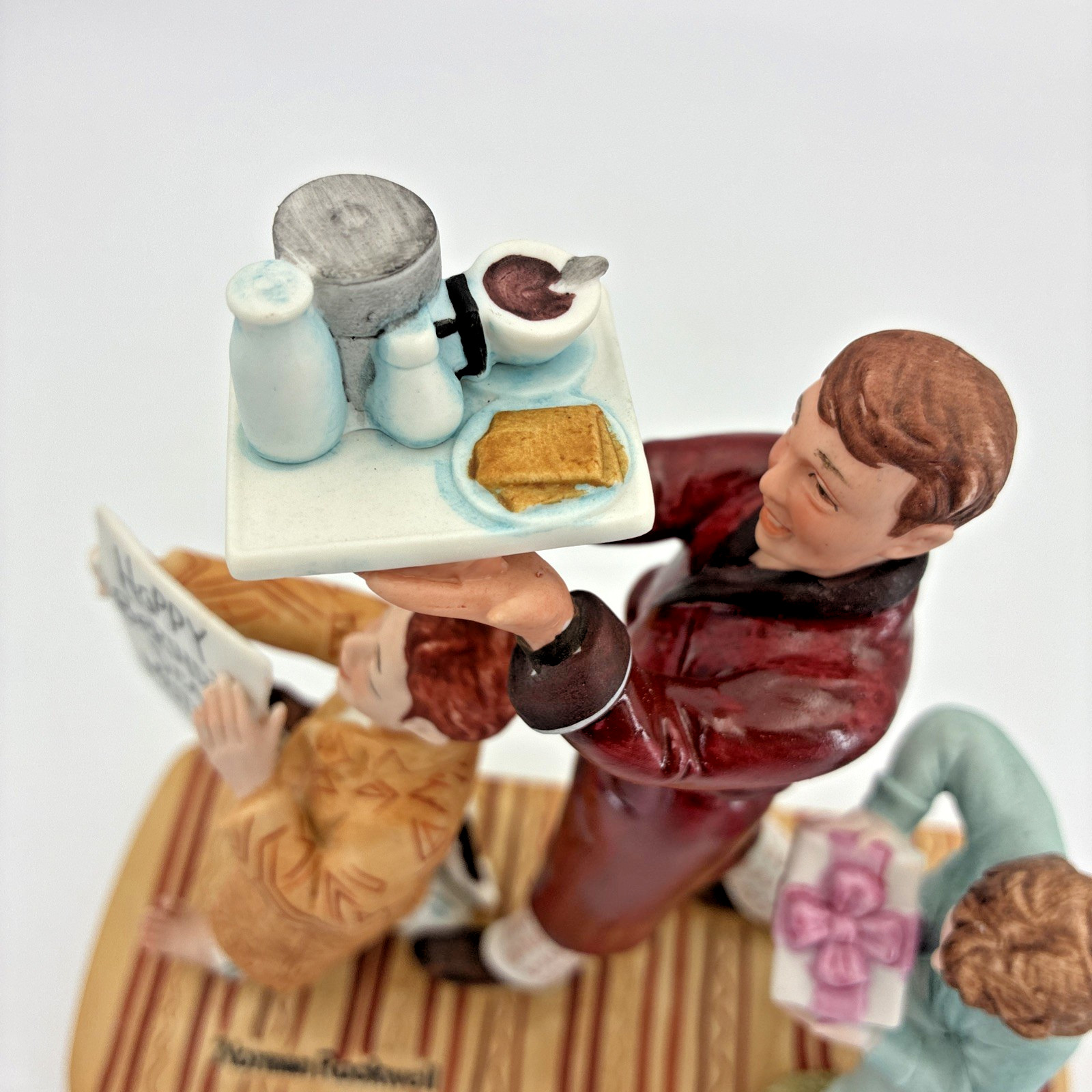 Norman Rockwell Happy Berthday Dear Mother Porcelain Figurine 79 American Family