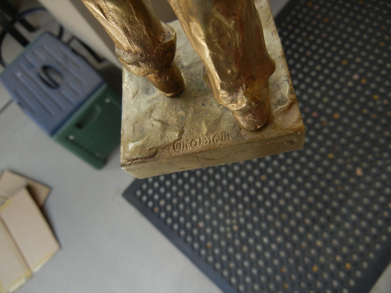 (2) Vintage Collectible Sculptures (bronze?) : Couple / Young Boy & Girl