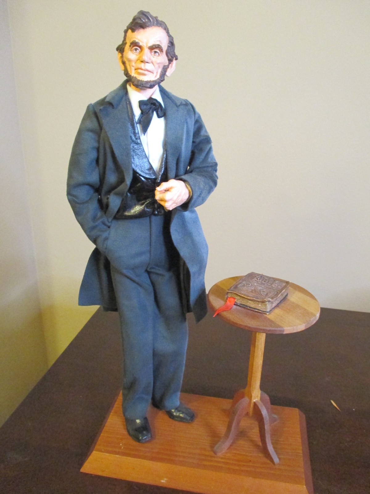 Simpich Abraham Lincoln 16″ Character Doll Figure 1980 copyright