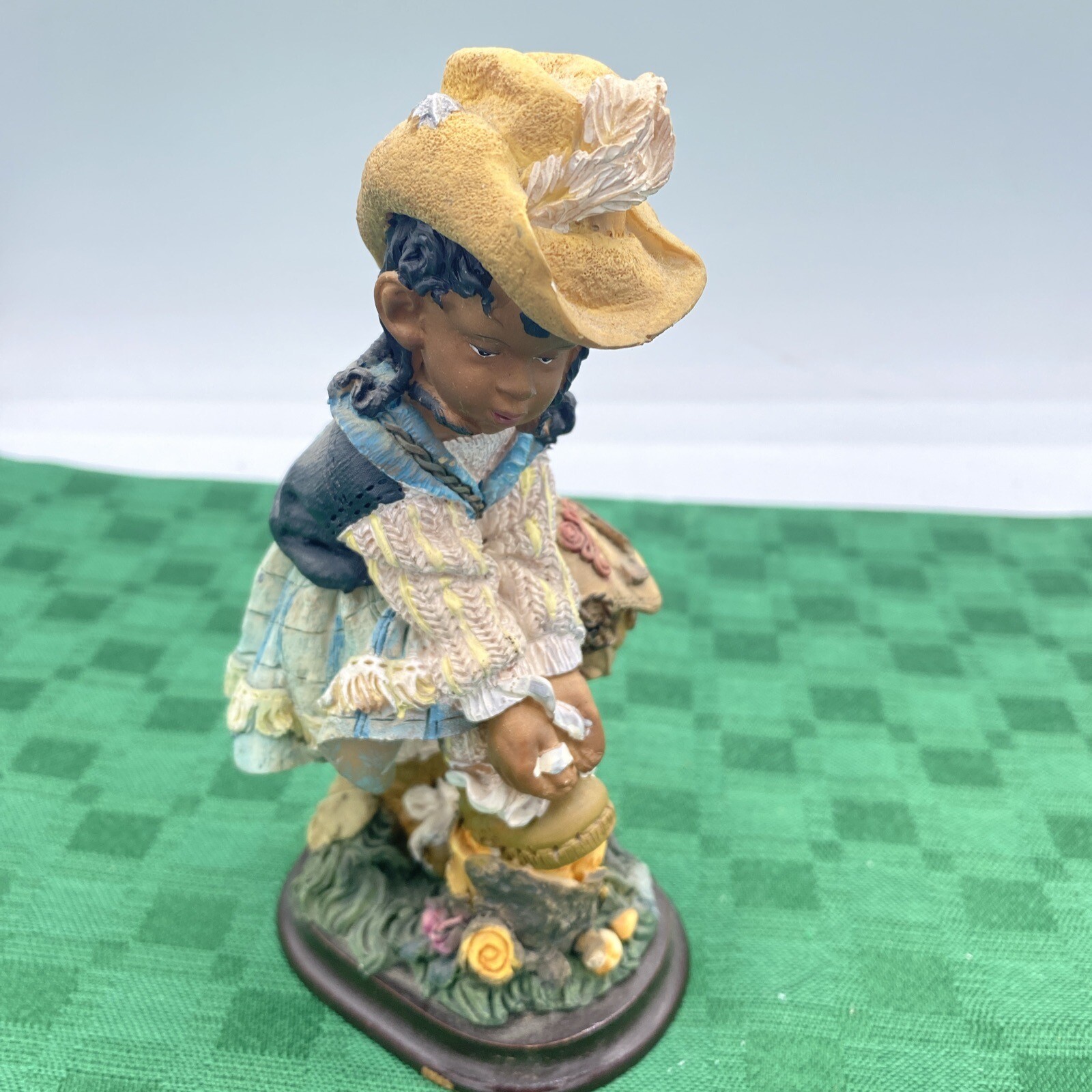 Vintage African American Girl figurine Tying Shoe On Log Very Detailed 6.25” HT