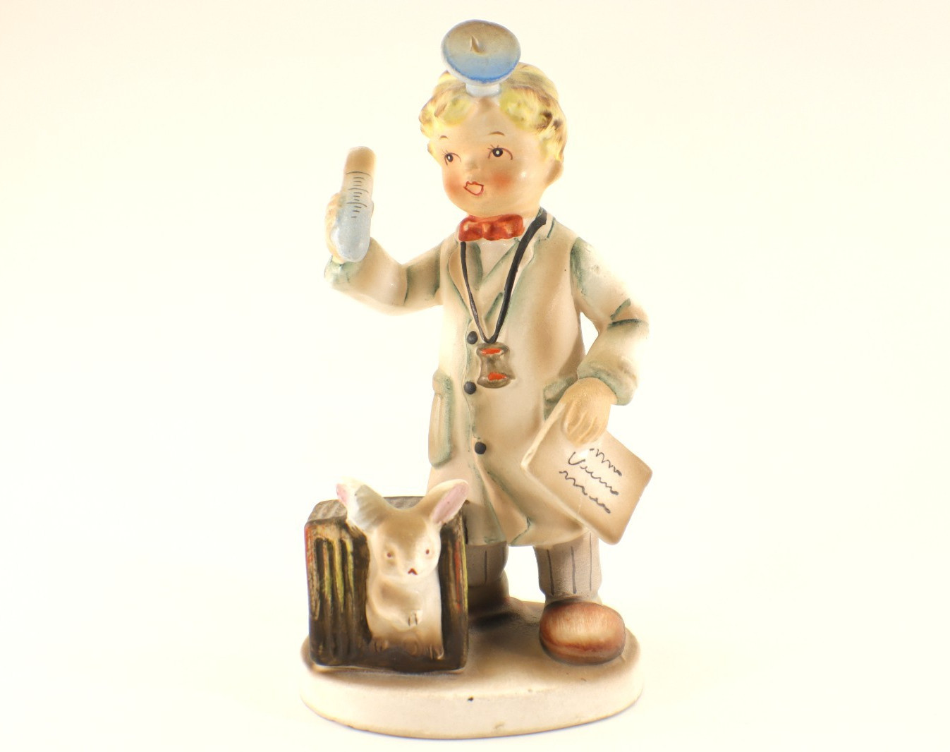 Lefton LITTLE DOCTOR 1110 Vet Figurine Ceramic Bunny Patient Vintage