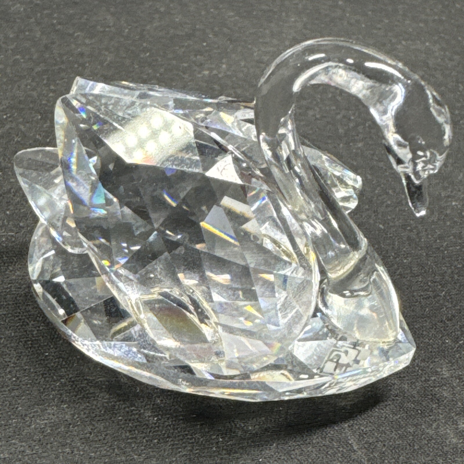 Swarovski Crystal “Beauties of the Lake”- 1.25”x2” Swan Figurine