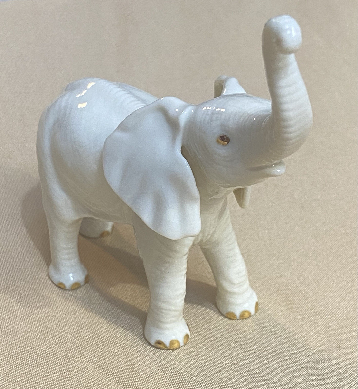 Lenox Elephant Standing Handcrafted 24k Gold Accents Very Detailed Ivory White