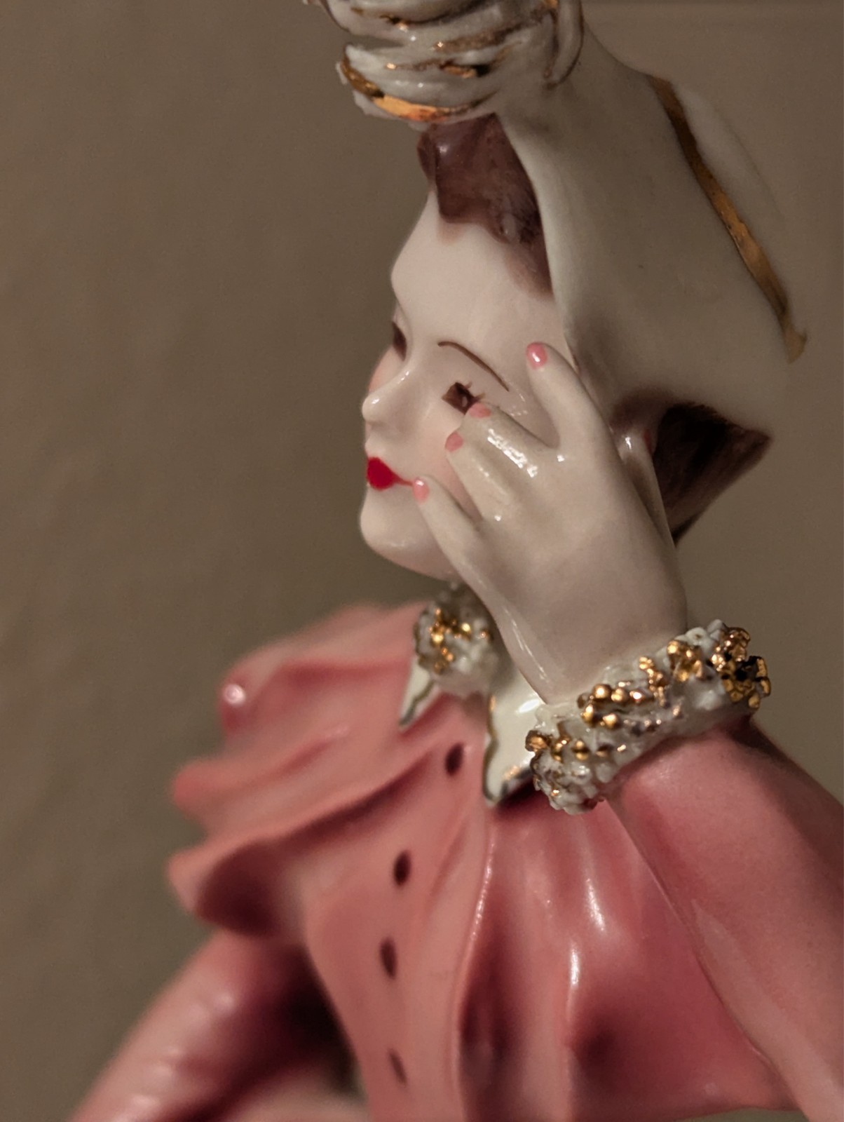 Florence Ceramics Pasadena “Jeanette”Figurine “fancy version”