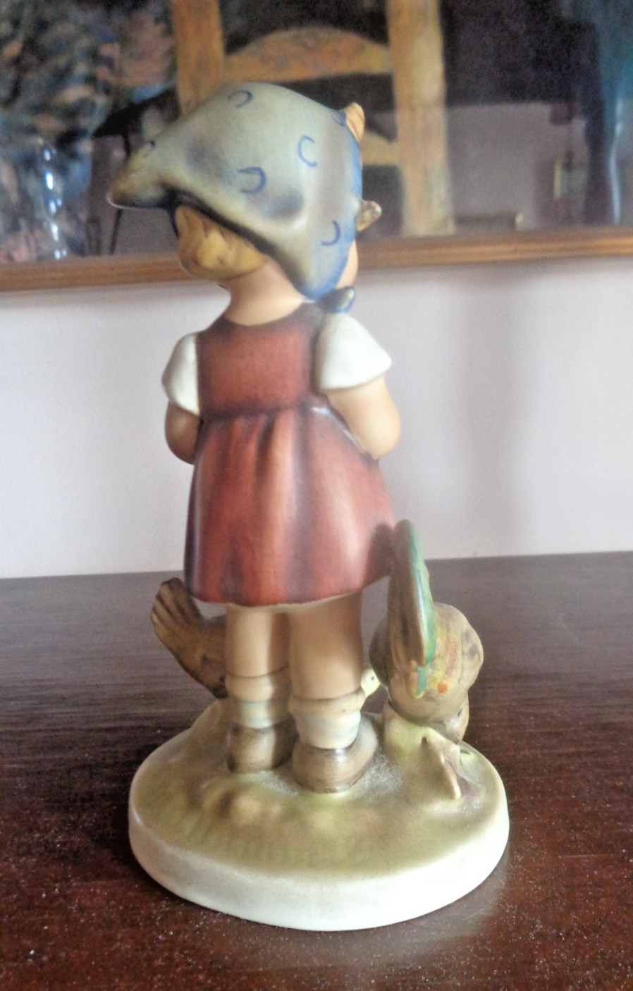Rare Vintage Hummel “Feeding Time” #199 TMK 2 Full Bee