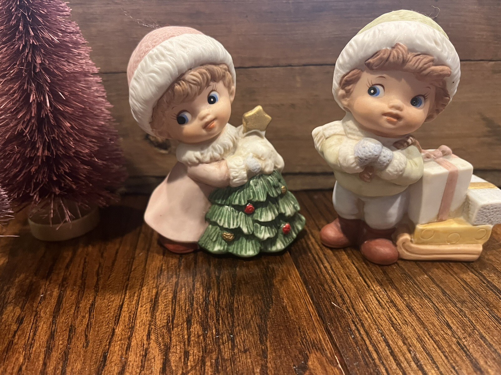SET 2 Vintage Retro CERAMIC CHRISTMAS Girl & Boy HOME INTERIOR HOMCO Figurines