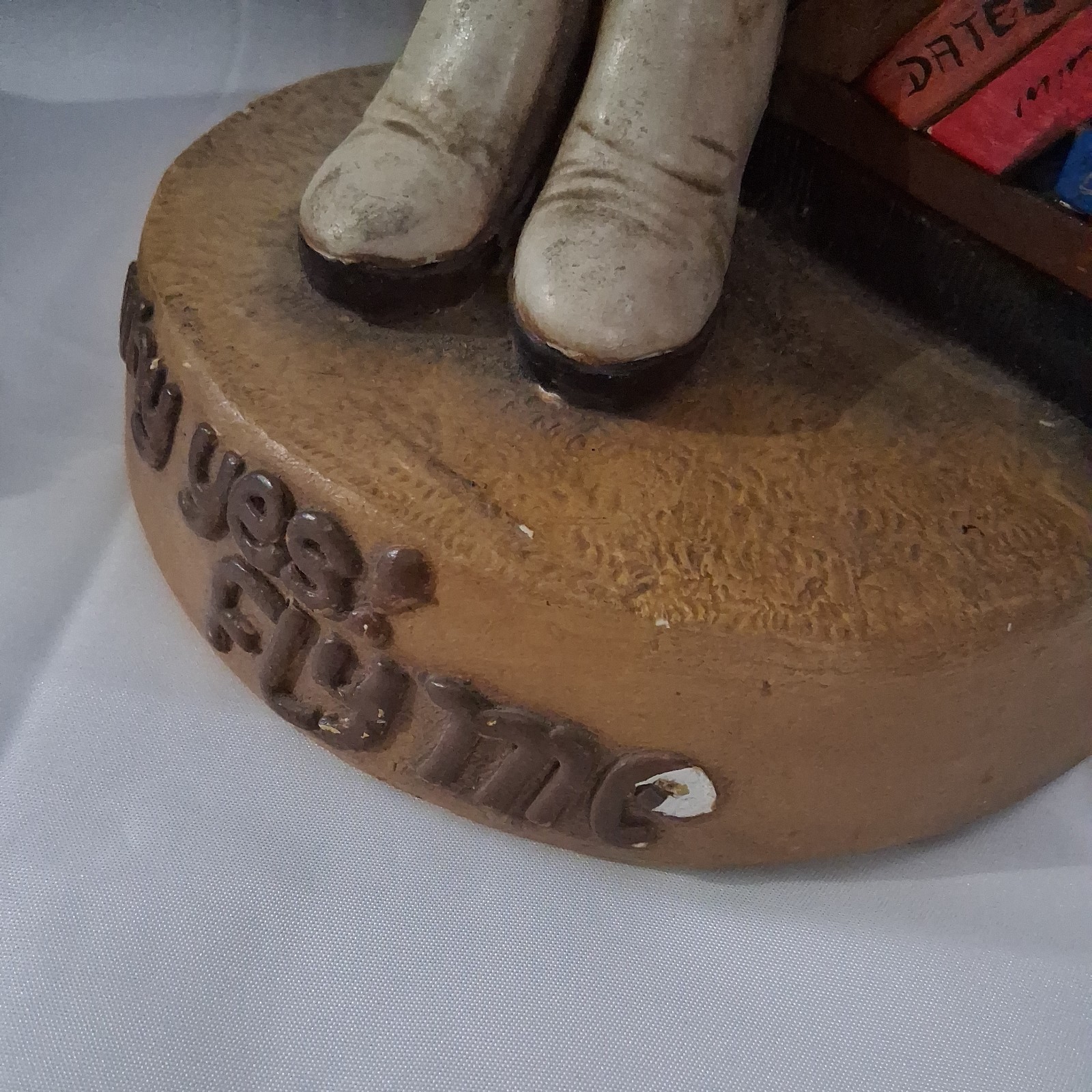 VINTAGE JUTA SANGTHAWEEP “WHY YES I FLY”1974-1976 PLASTER COLLECTION STATUES
