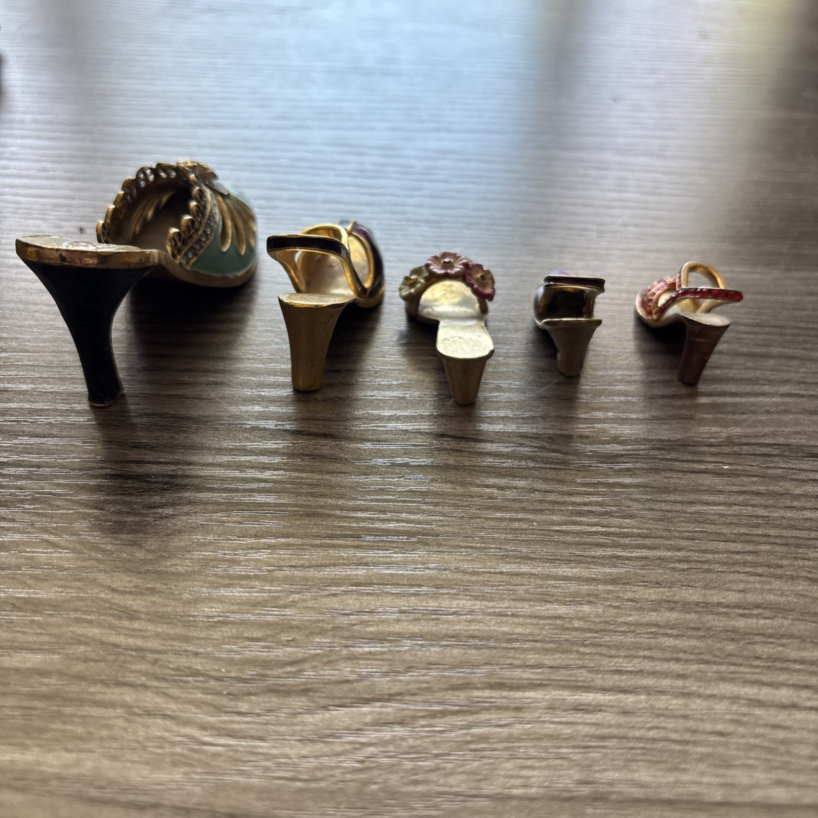 Collectibles 5 Women’s Mini High Heel Shoes Ornaments Shelf Sitters Nobility