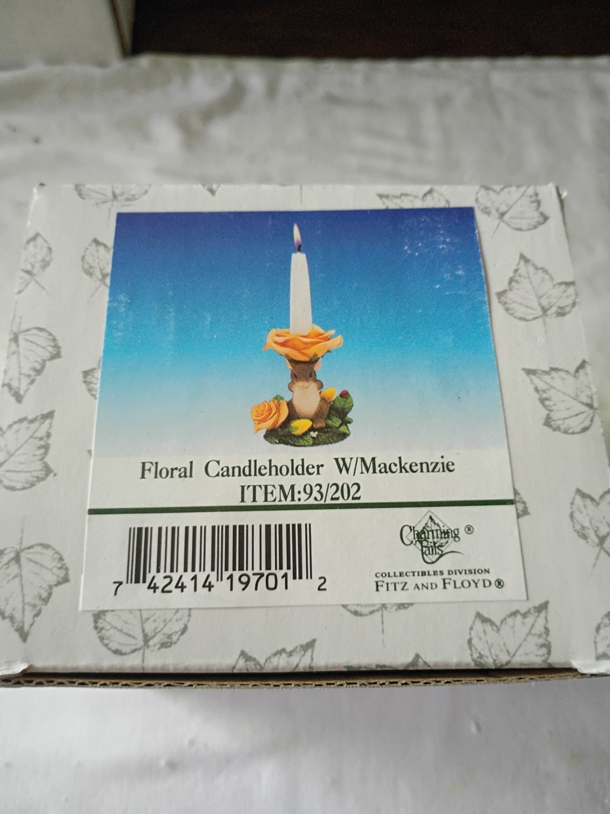 Charming Tails “Floral Candle Holder With Mackenzie ” Yellow Rose 🌹 Mouse Nib