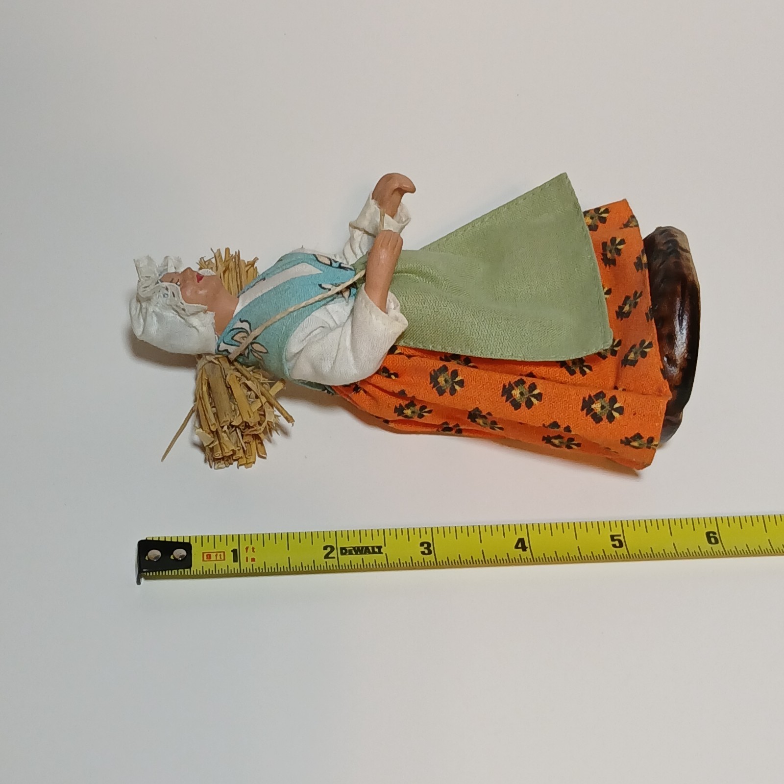 FRENCH FOLK ART DOLL- Colorful MARKET WOMAN with Straw SANTON de PROVENCE, 6″