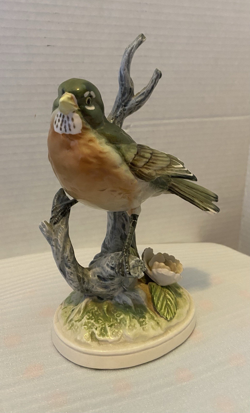 Unmarked Glazed Ceramic Robin On A Branch Figurine 7.5”
