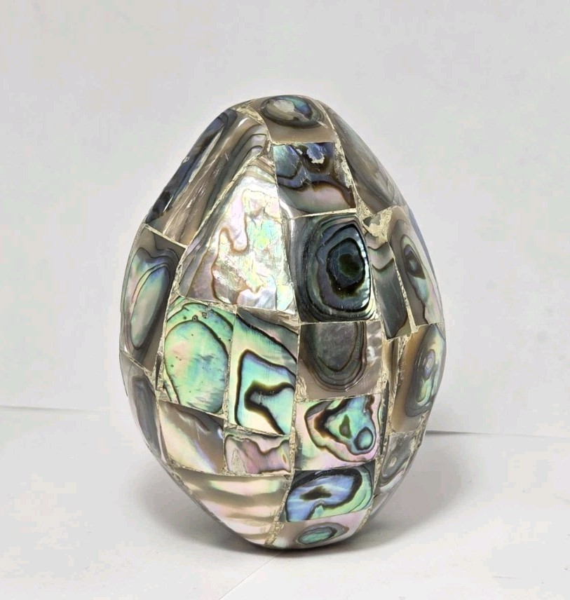 Vintage Abalone Egg Mother of Pearl Patchwork Mosaic Shell Egg 2.5″