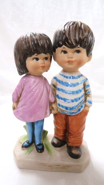Moppets Fran Mar Figurine Boy And Girl Holding Hands 1971