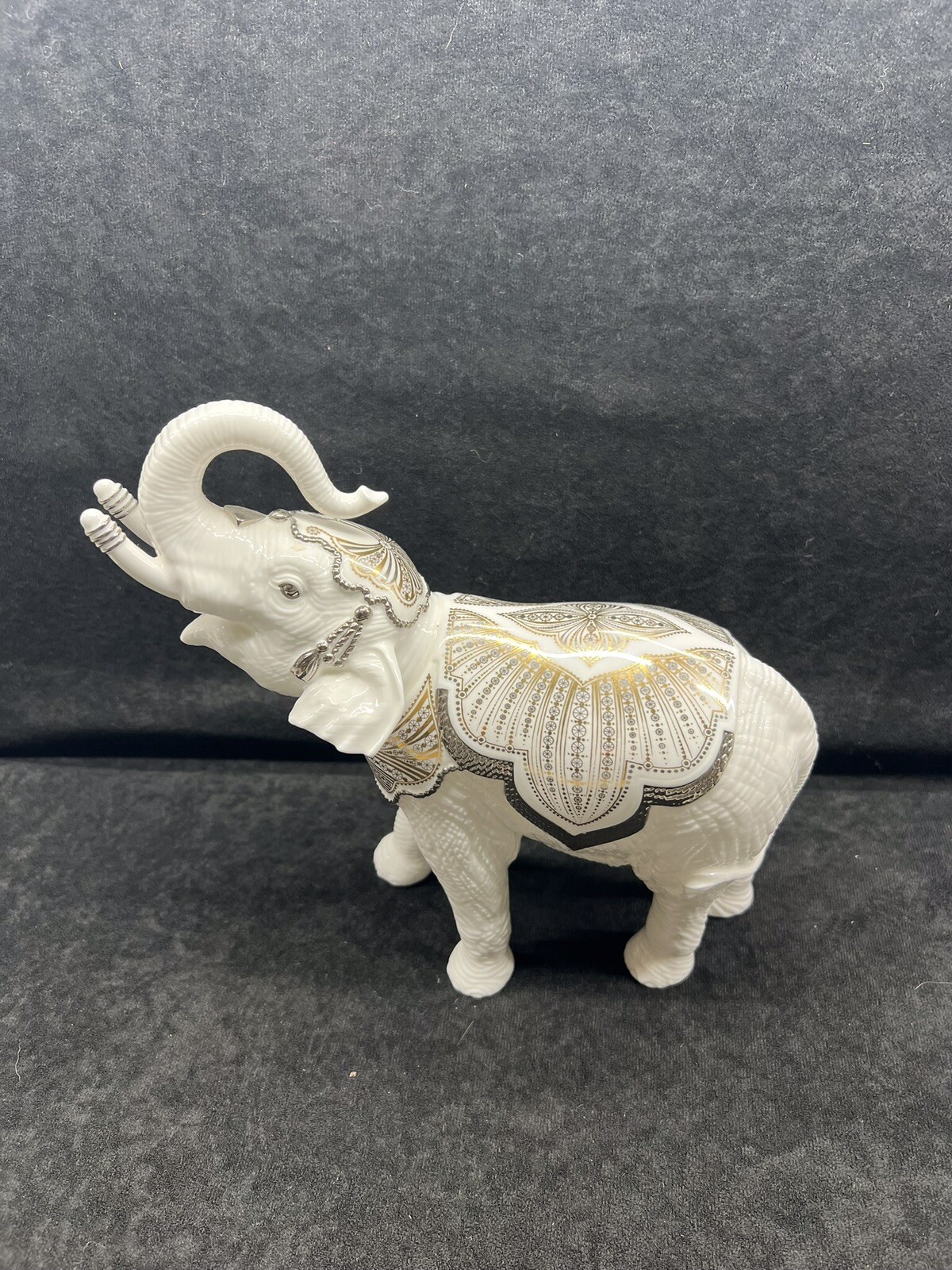 Lenox Elephant, White W/ Gold & Silver, Head Up, Porcelain, China