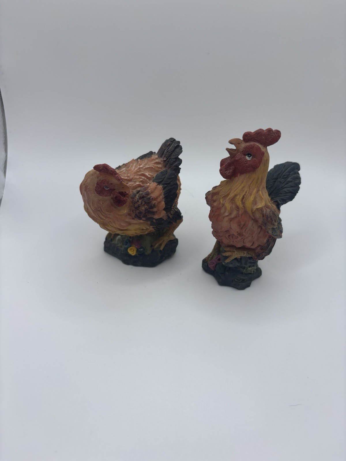 2 Roosters Small Resin Figurines 4.5 Inches Tall And 3.5 Inches Tall