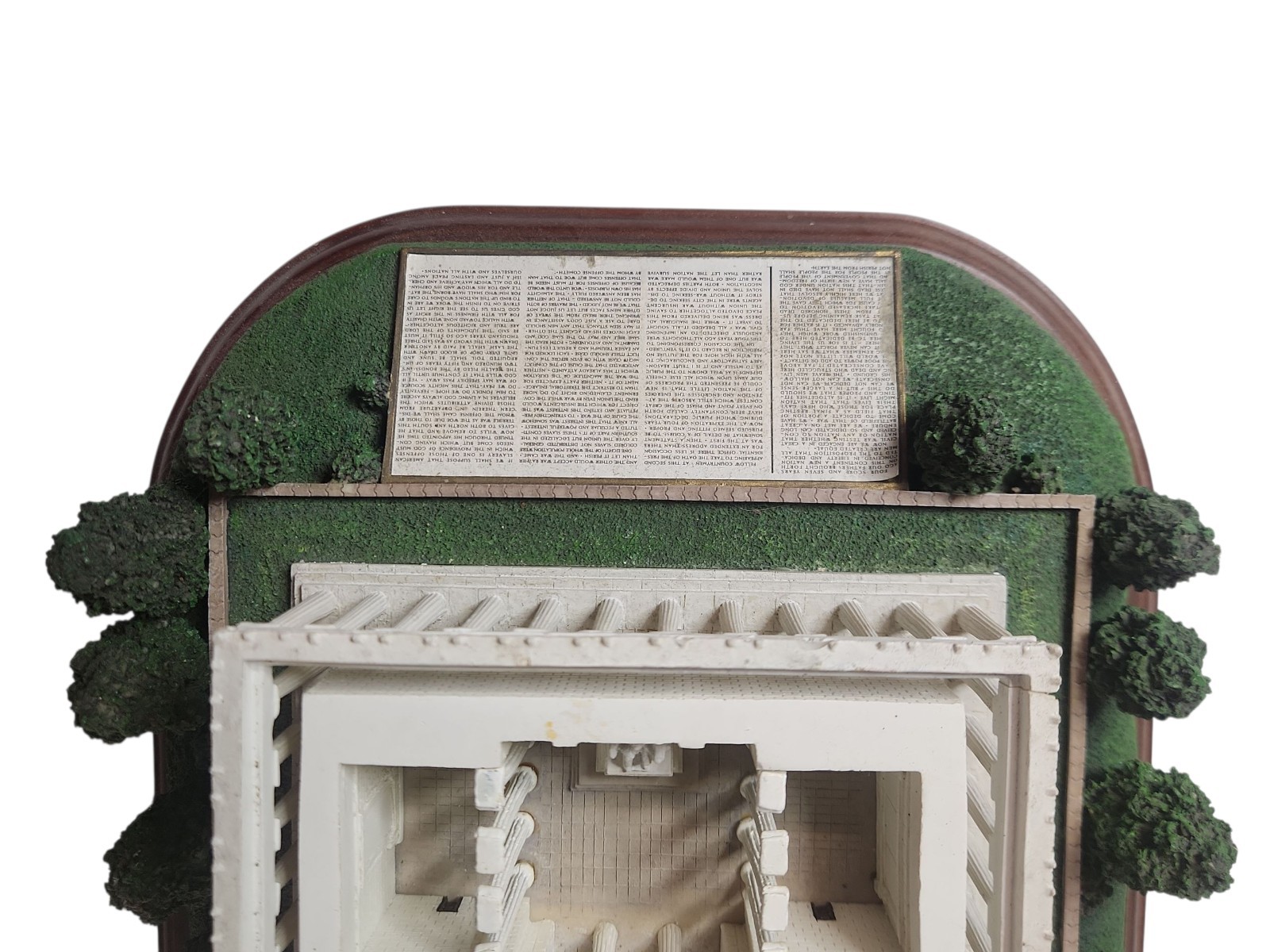 Danbury Mint Lincoln Memorial Washington DC Sculpture