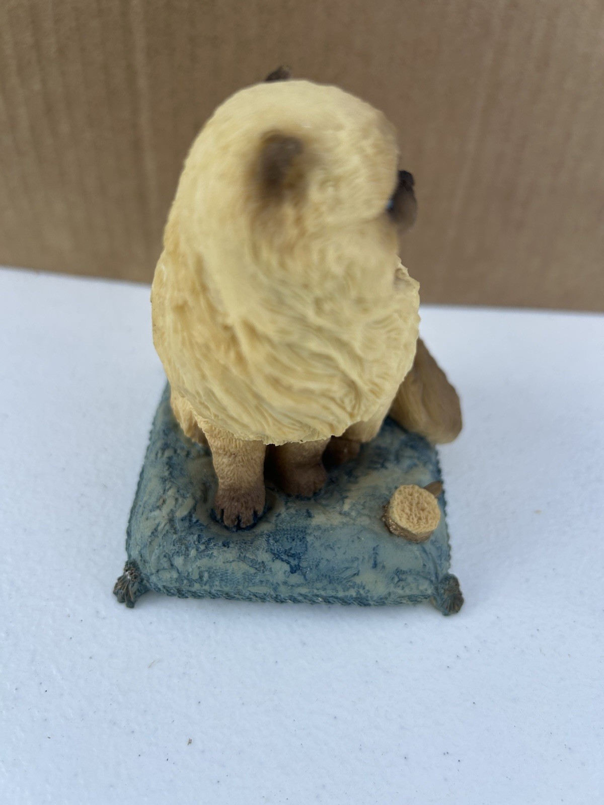 Stone Critters Sitting Pretty Persian Cat SC-1047 Blue Eyes