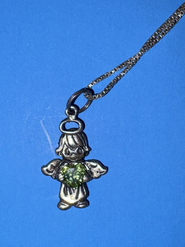 1995 Precious Moments AUGUST Hope Chest & NECKLACE w/ Peridot Birthstone