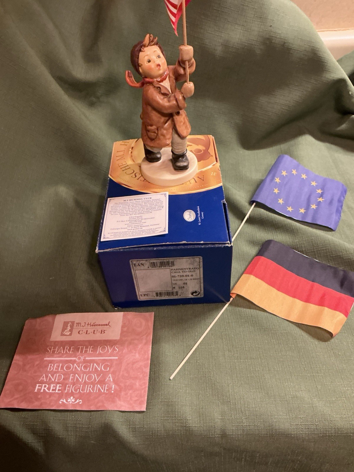 MI HUMMEL- Call To Glory W/3 Flags #739/I, TM7, 5 1/2” Signed By Master Painter