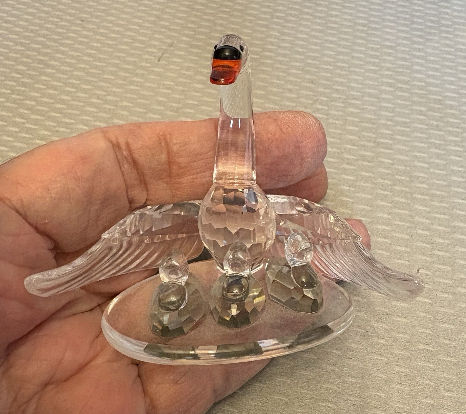 Swarovski Swan Family Beauties of the Lake Mother and 3 Babies on base 3”