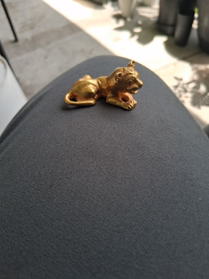 1976 MMA Metropolitan Museum Of Art, Gold Toned, Small Brass Egyptian Lion