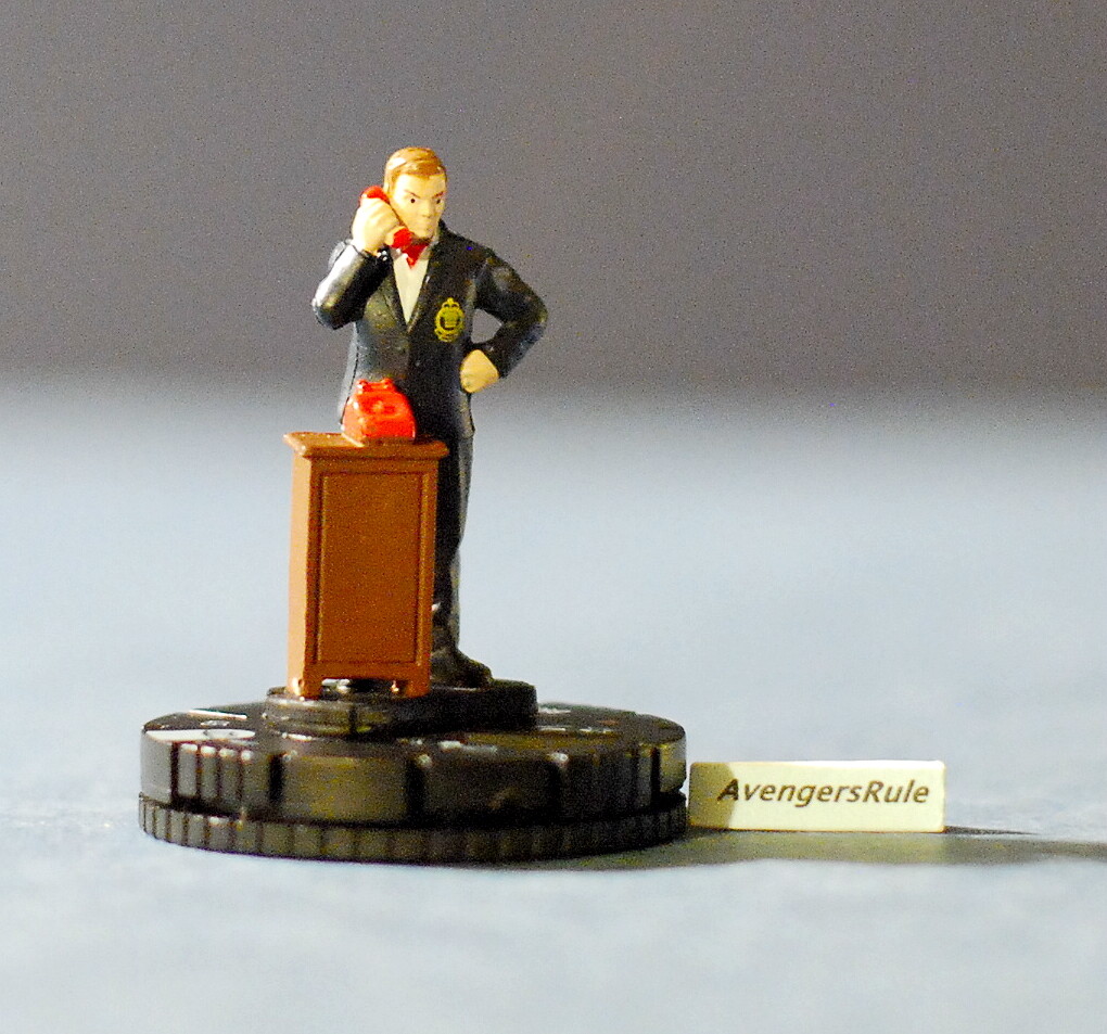 DC Heroclix 10 Figure Lot #80 Gordon Robin Nigma Ivy Wayne Dick Handcuffs Flash