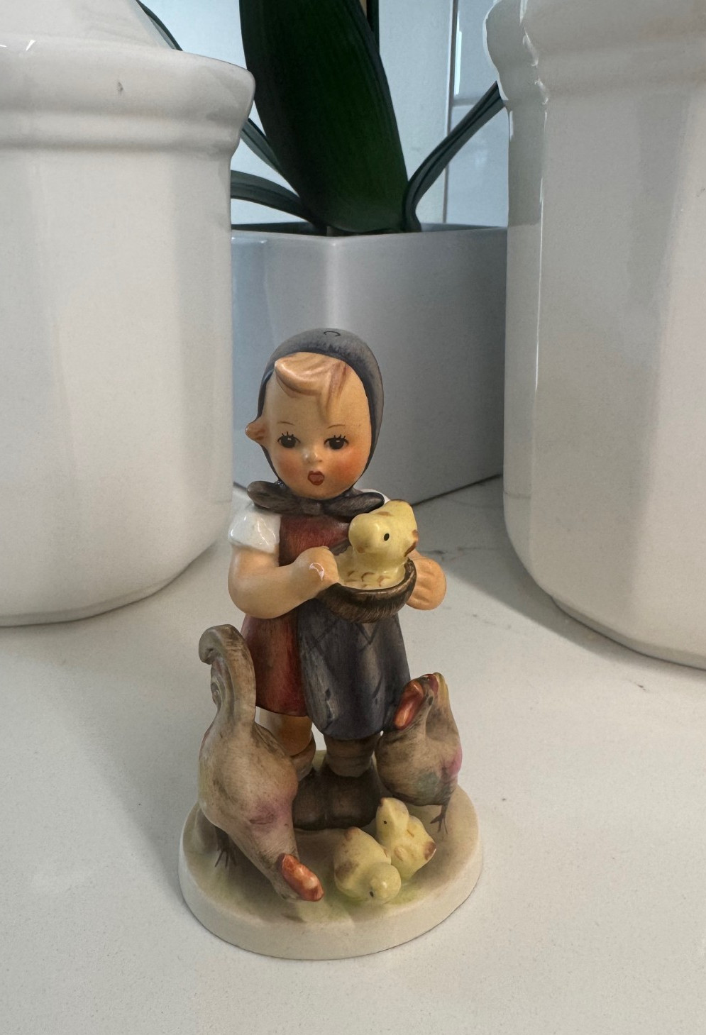 Goebel/Hummel #199/ Feeding Time Figurine 4 1/4” Tall Western Germany Mint 1950s