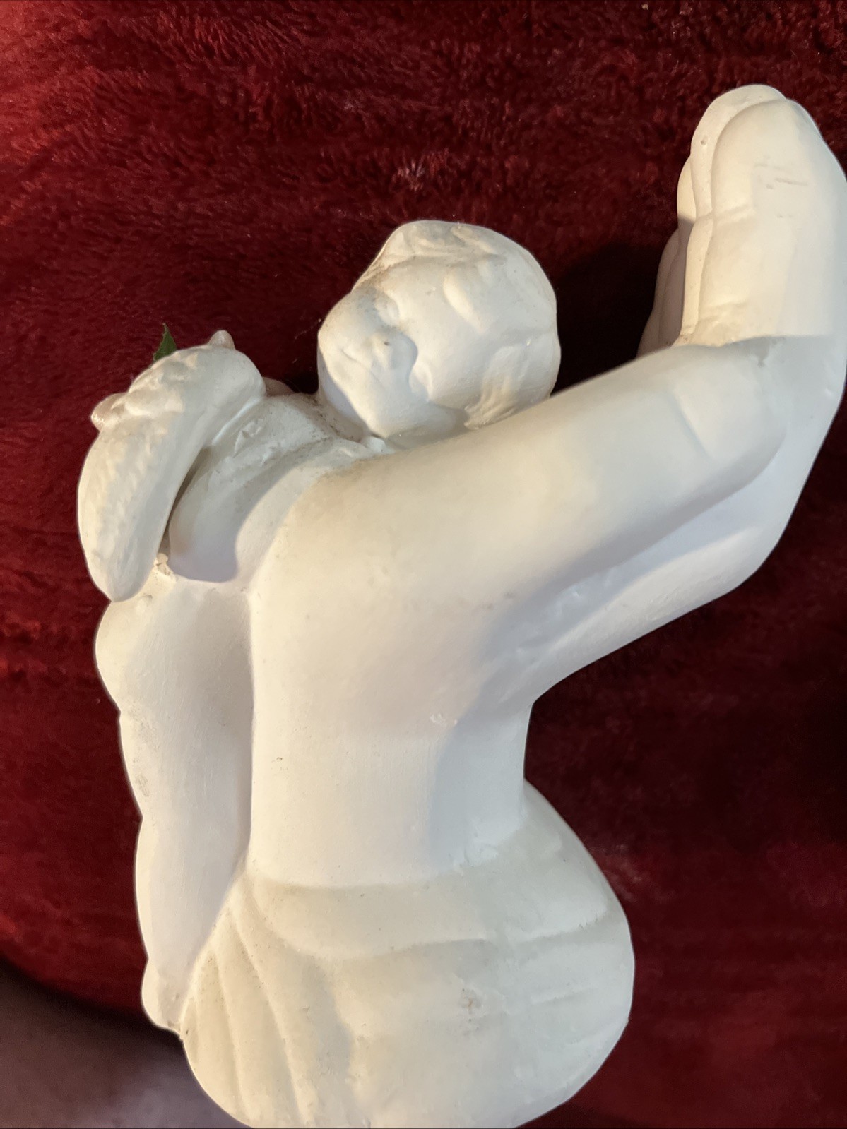 SCIOTO – Hand Guardian Cherub Figurine. bisque ready to paint.