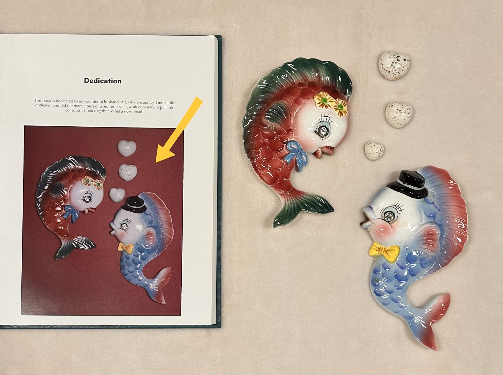 Vintage, Py Japan Pair of Cerise/Green, Blue/Pink Jewel Eye Fish, w/Bubbles MCM