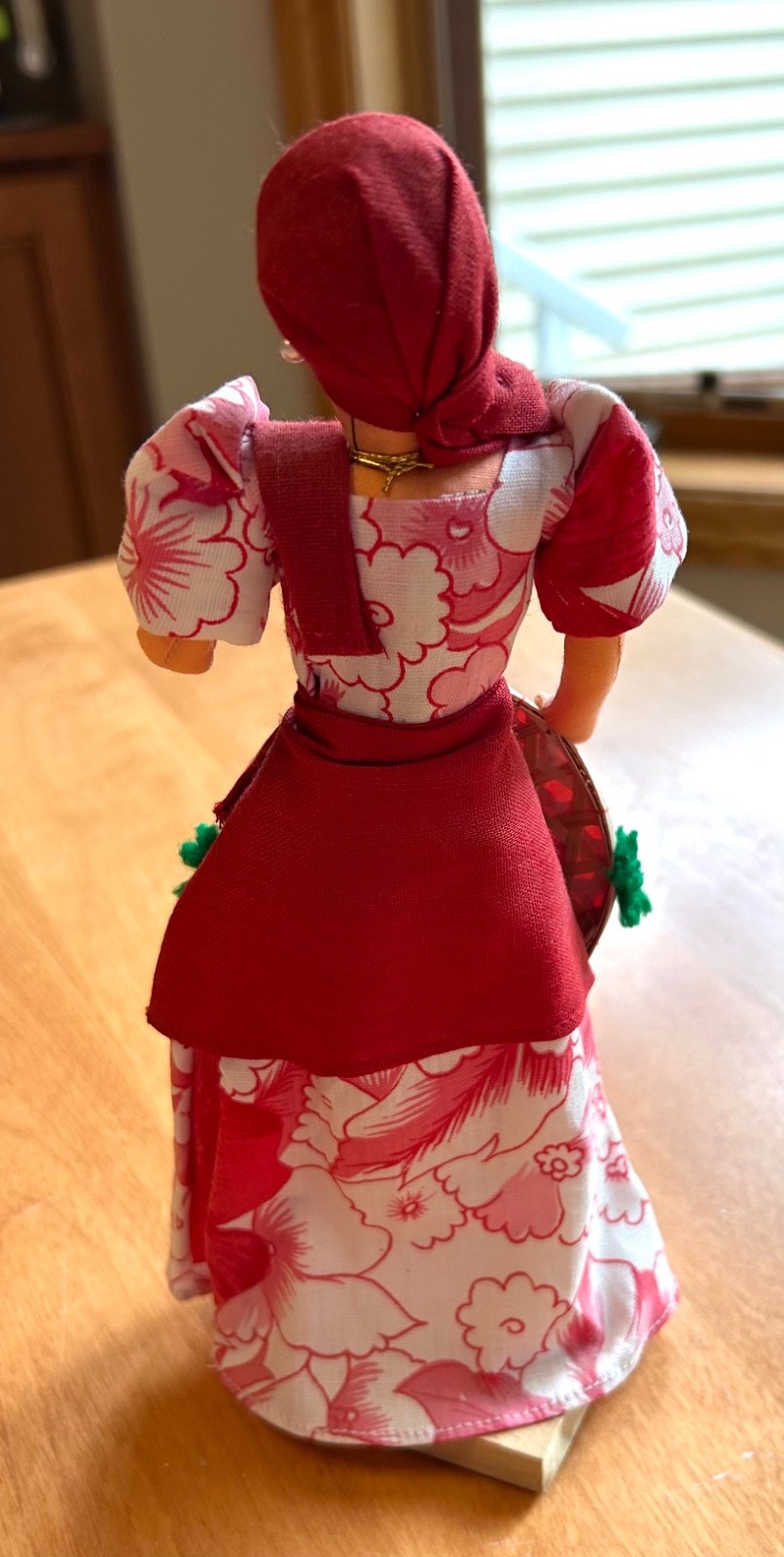 Filipino Folk Art Doll 10″ Traditional Dress Philippines Handmade Ships FREE