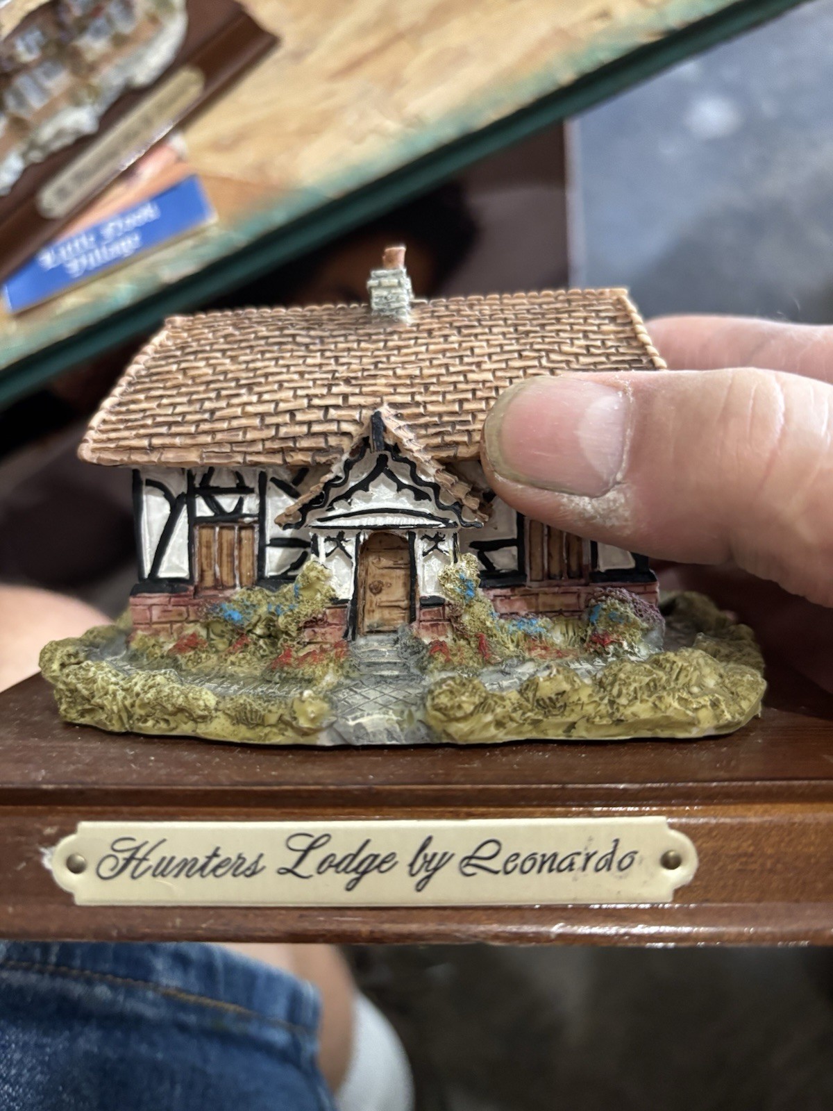 1986 Little Nook Village Set of 2 Pub LN-16 / Village Church LN-17 Heritage Mint