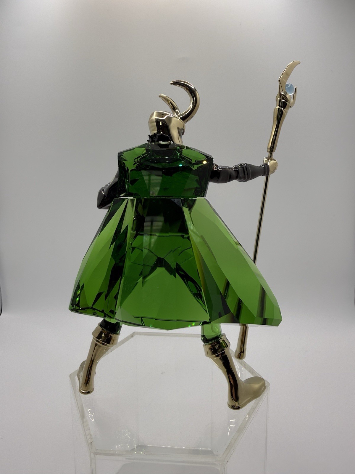 Swarovski Disney’s MARVEL LOKI Crystal Figurine #5674467 BNIB