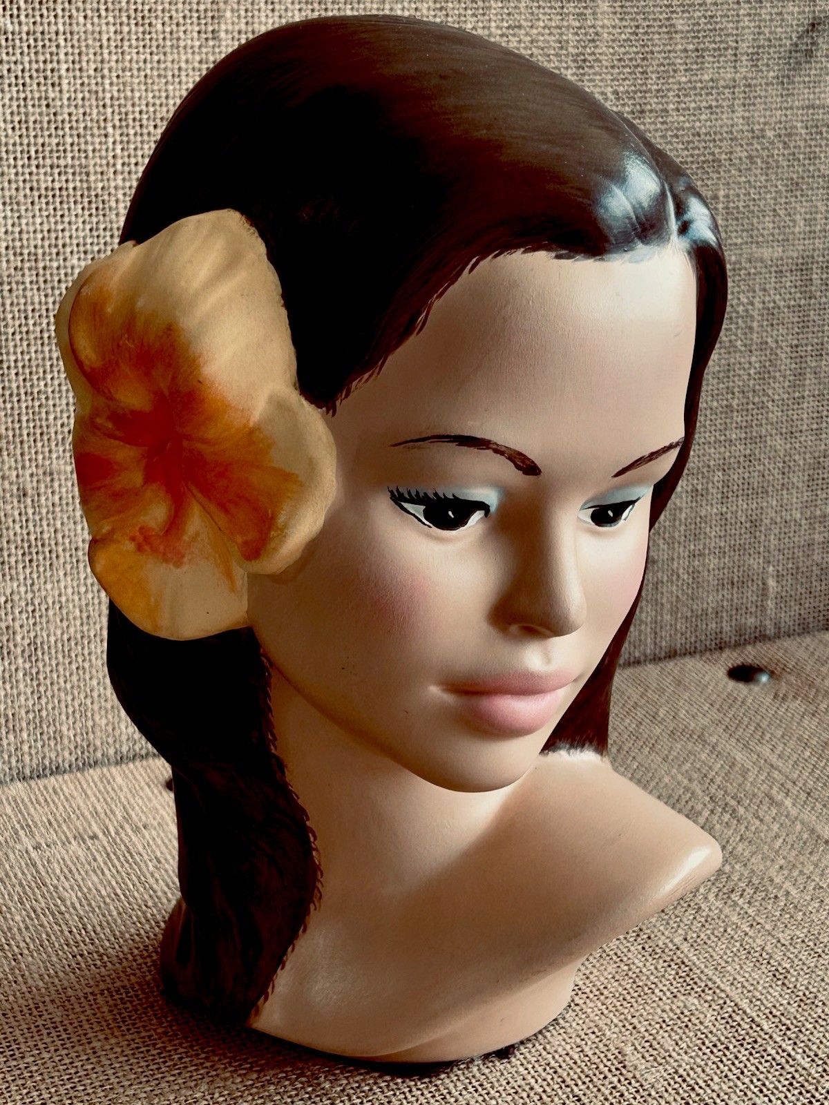 Vintage Hawaiian Polynesian Girl Head Bust Hibiscus Flowers MCM Statue 9 Inch